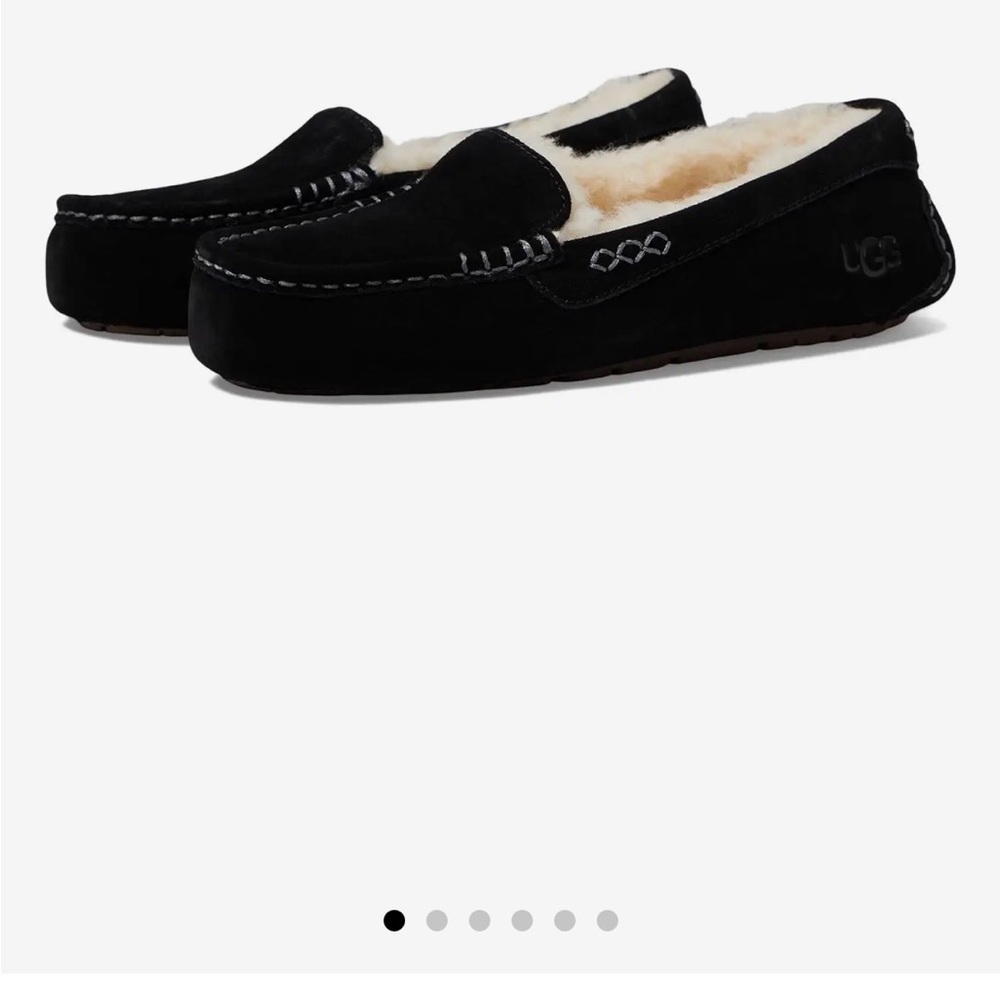 UGG Black Ansley size 9 Moccasin Slippers with Cream Lining